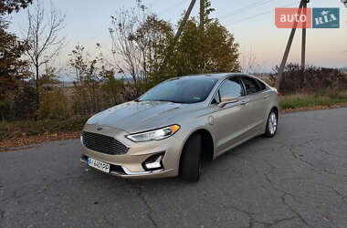 Ford Fusion  2019