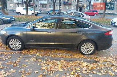Ford Fusion  2014