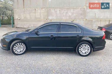 Ford Fusion  2010
