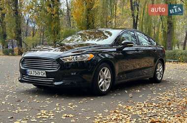 Ford Fusion  2015