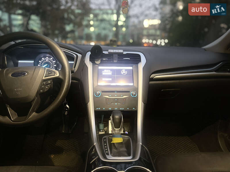 Седан Ford Fusion 2014 в Одессе