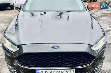 Ford Fusion  2015