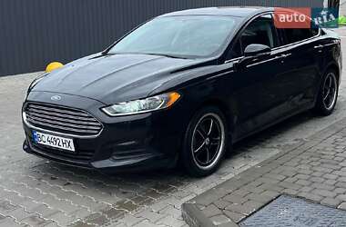 Ford Fusion  2012