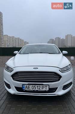 Ford Fusion  2013