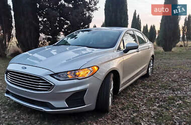 Ford Fusion  2018