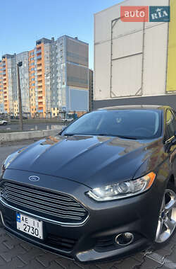 Ford Fusion  2015