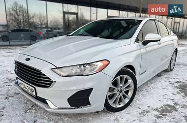 Ford Fusion 2019