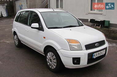 Ford Fusion  2011