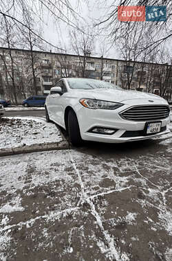Ford Fusion 2016