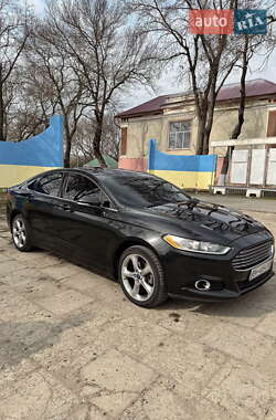 Ford Fusion  2013