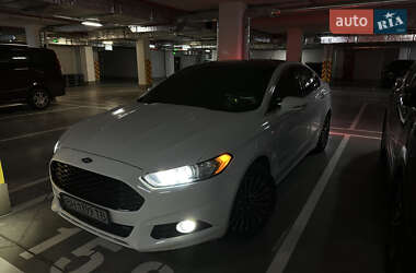 Ford Fusion  2014