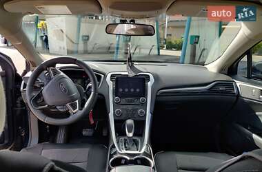 Ford Fusion  2015