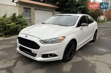 Ford Fusion 2016