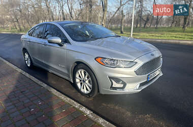 Ford Fusion  2019