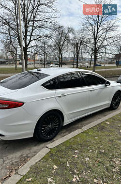 Ford Fusion  2016