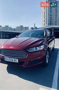 Ford Fusion  2012