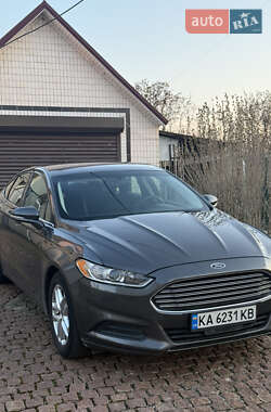 Ford Fusion  2015