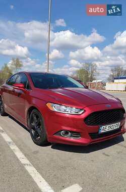 Ford Fusion  2015