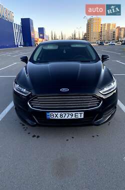 Ford Fusion  2015