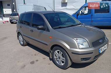 Ford Fusion 2004