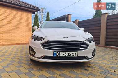 Ford Fusion  2019