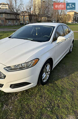 Ford Fusion 2014