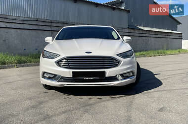 Ford Fusion  2016