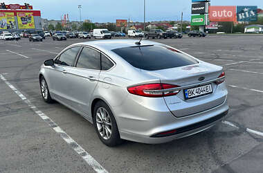 Ford Fusion  2017