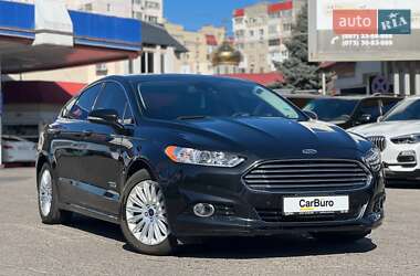 Ford Fusion  2013