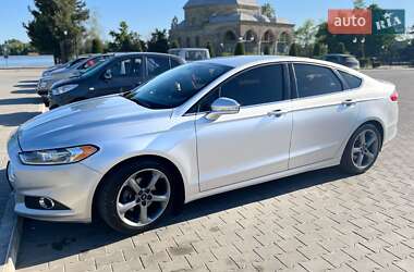 Ford Fusion  2015