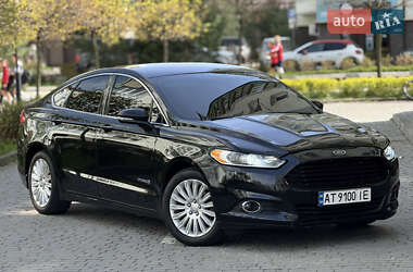 Ford Fusion  2012
