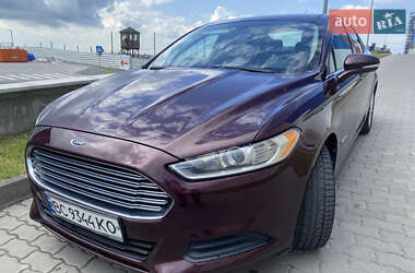 Ford Fusion  2013