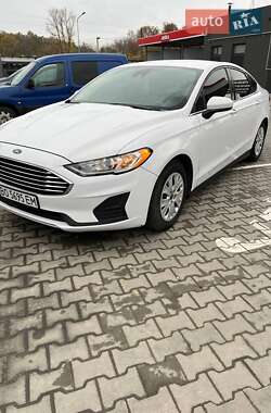 Ford Fusion  2020