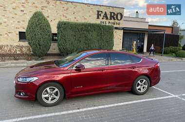 Ford Fusion  2013