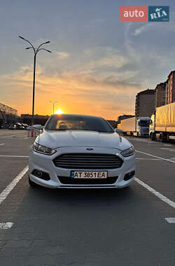 Ford Fusion  2013