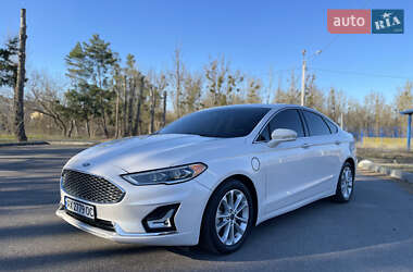 Ford Fusion  2019