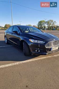 Ford Fusion  2013