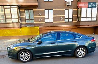 Ford Fusion  2016
