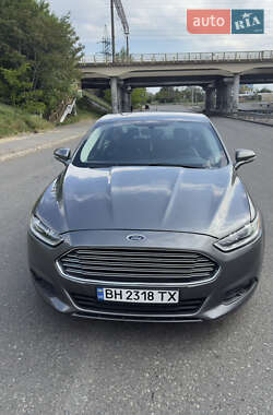 Ford Fusion  2013