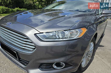 Ford Fusion  2014