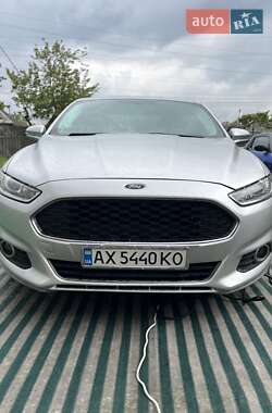 Ford Fusion  2013