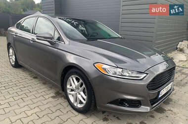 Ford Fusion  2012
