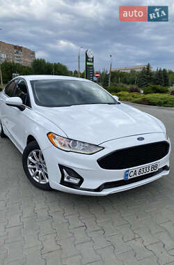 Ford Fusion  2016