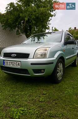 Ford Fusion  2002