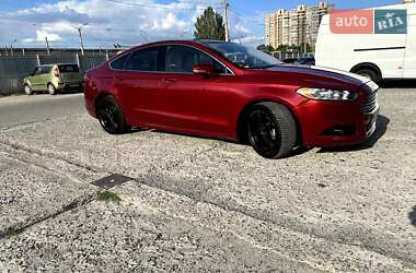 Ford Fusion  2016