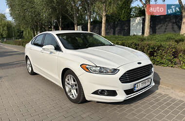 Ford Fusion 2015