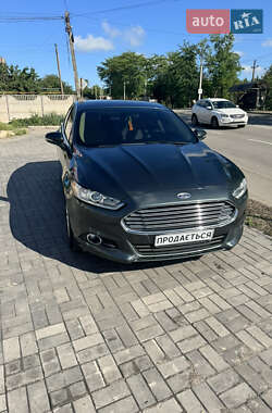 Ford Fusion 2015