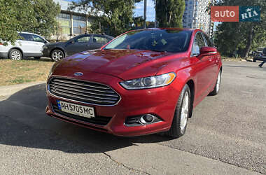 Ford Fusion  2015