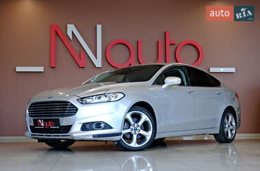 Ford Fusion  2016