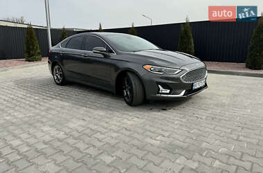 Ford Fusion  2019